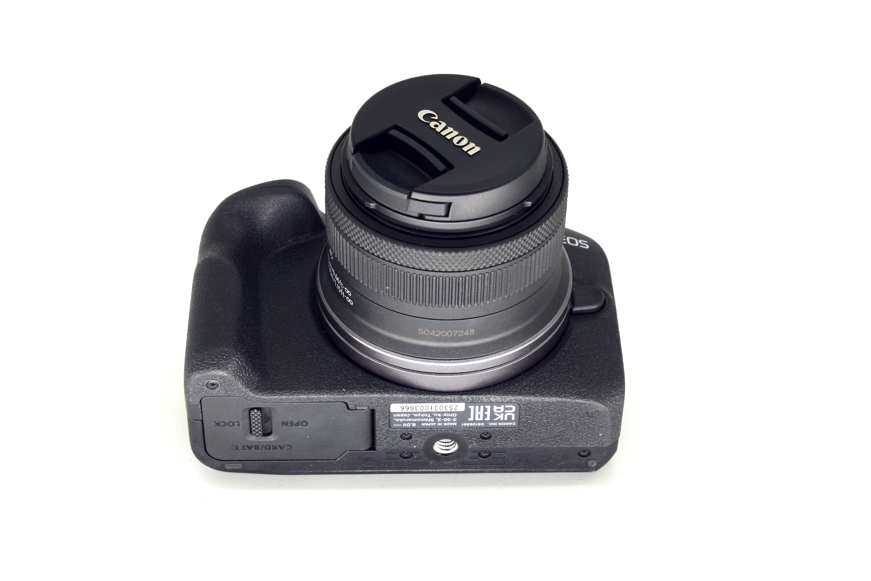 Беззеркальный фотоаппарат Canon EOS R100 Kit 18-45mm IS STM - c.н. 253031003866 (состояние 5) (б/у)