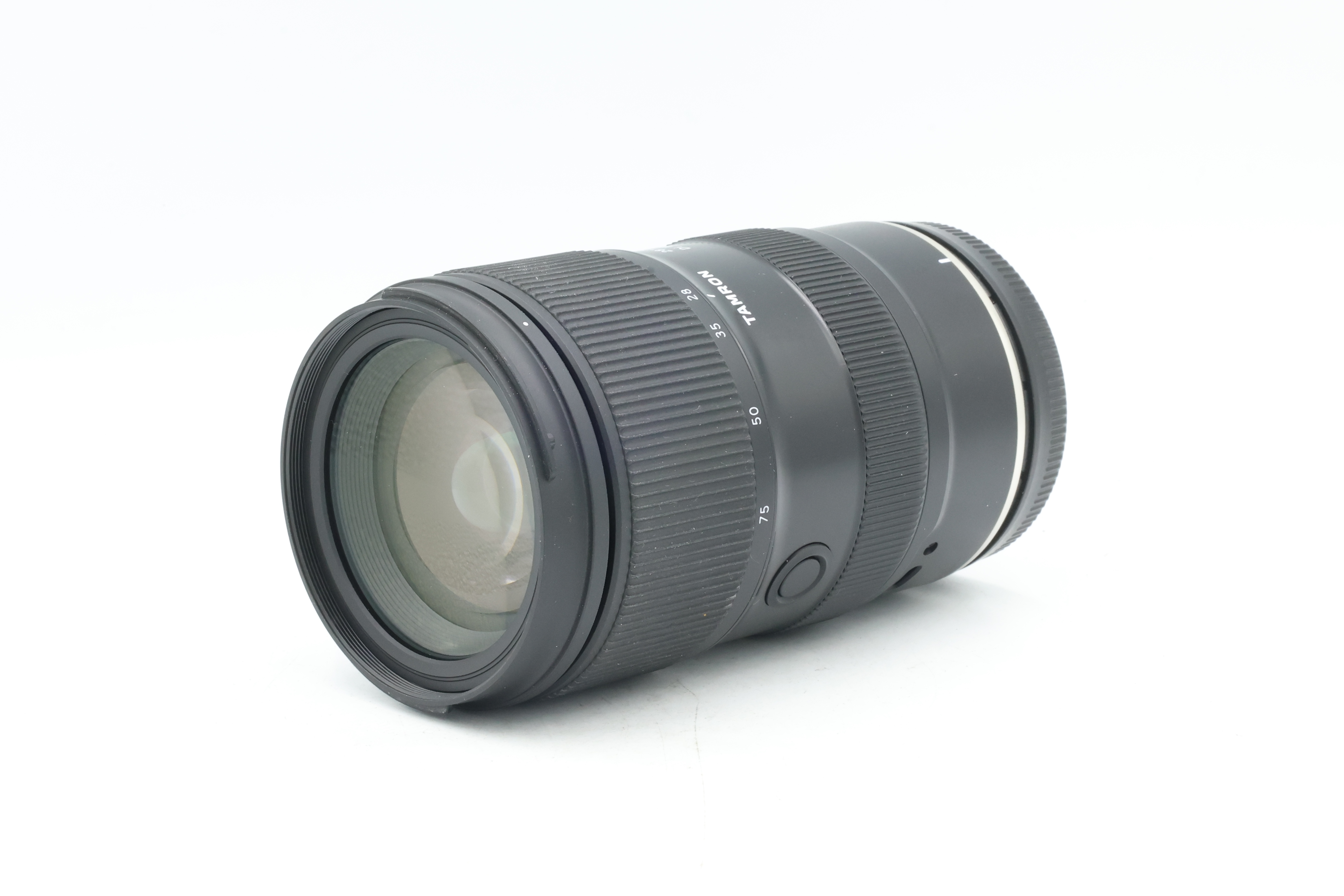 Объектив Tamron 28-75mm f/2.8 Di III VXD G2 Z-Mount (состояние 5-) (б/у)