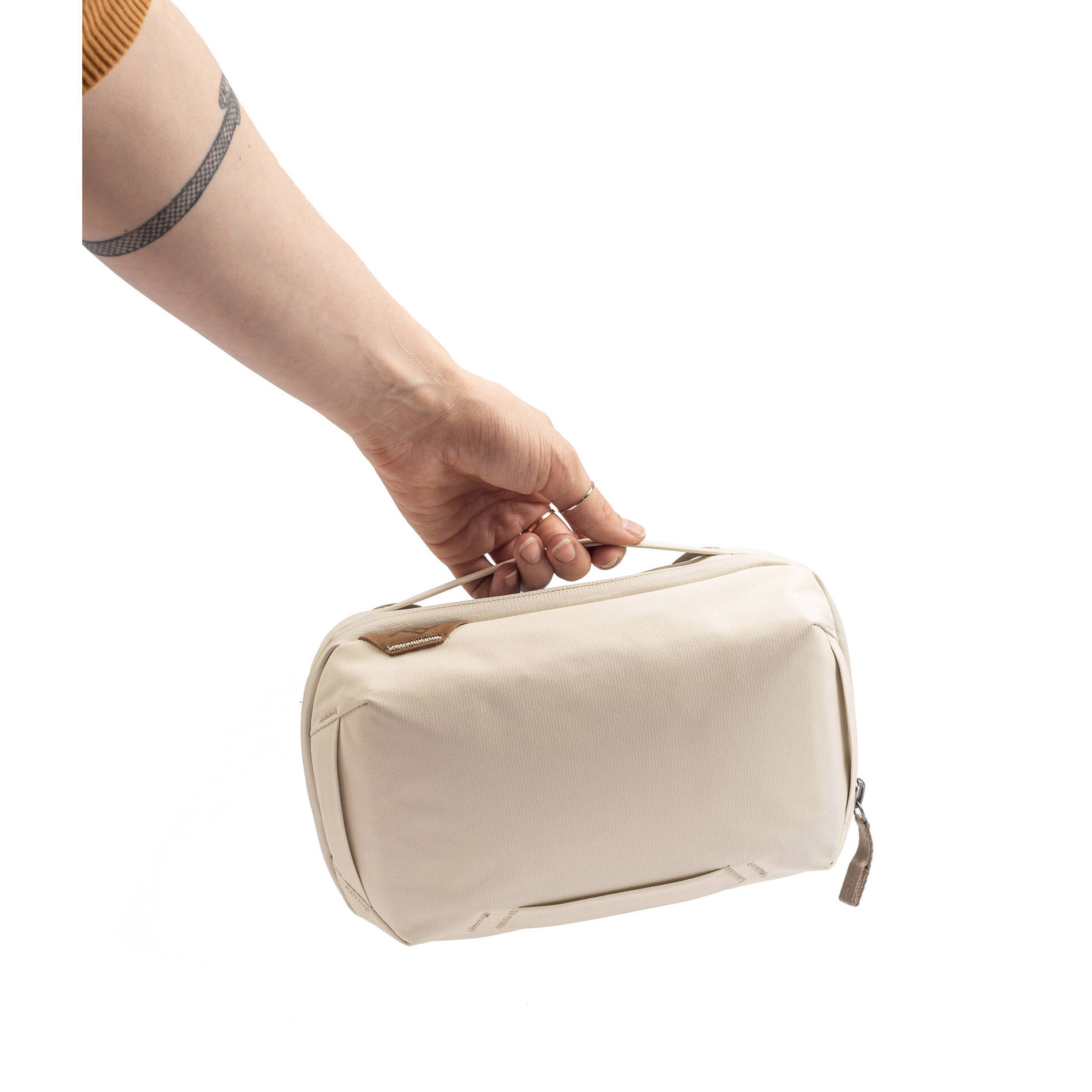 Чехол-органайзер Peak Design Tech Pouch v3, цвет Bone, белый