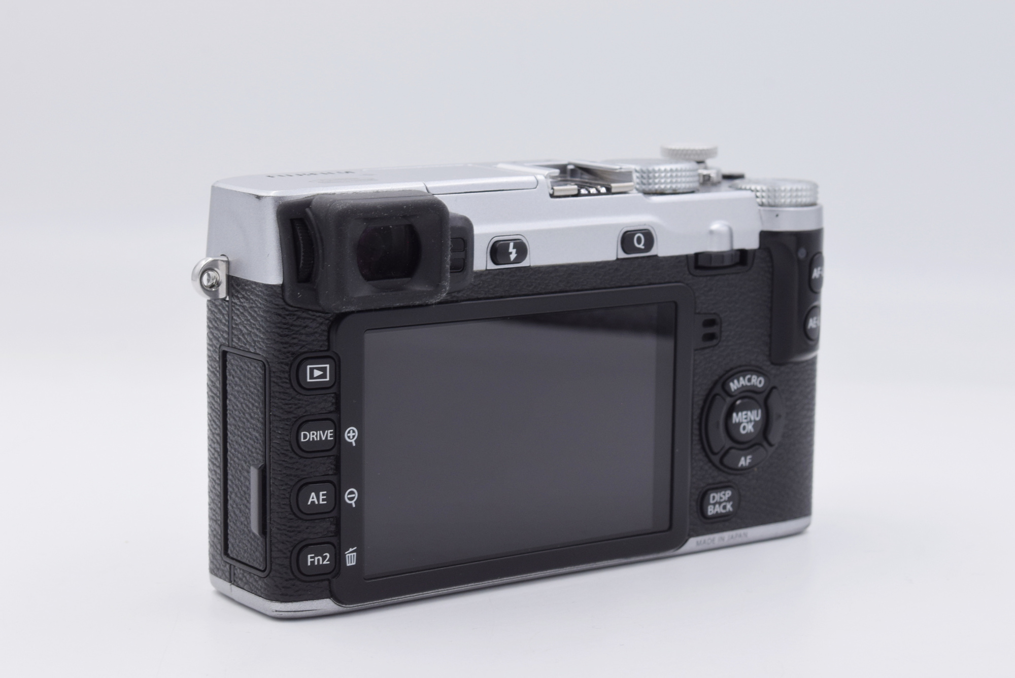 Беззеркальный фотоаппарат Fujifilm X-E2 Body, серебристый (состояние 5) (б/у)