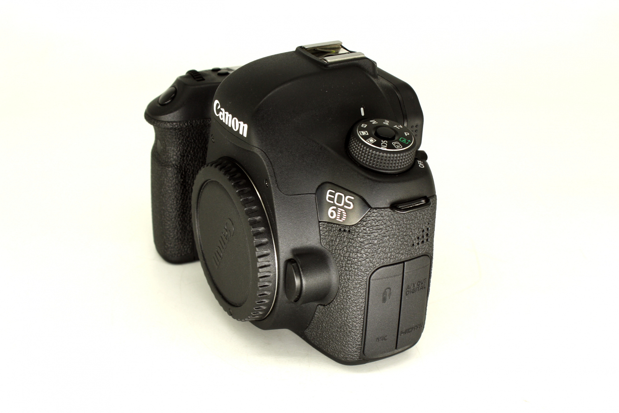 Зеркальный фотоаппарат Canon EOS 6D Body (состояние 4) (б/у)