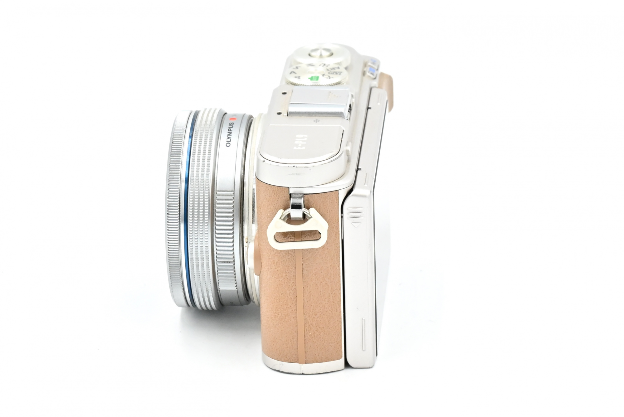 Беззеркальный фотоаппарат Olympus Pen E-PL9 Kit коричневый + 14-42 EZ (состояние 5) (б/у)