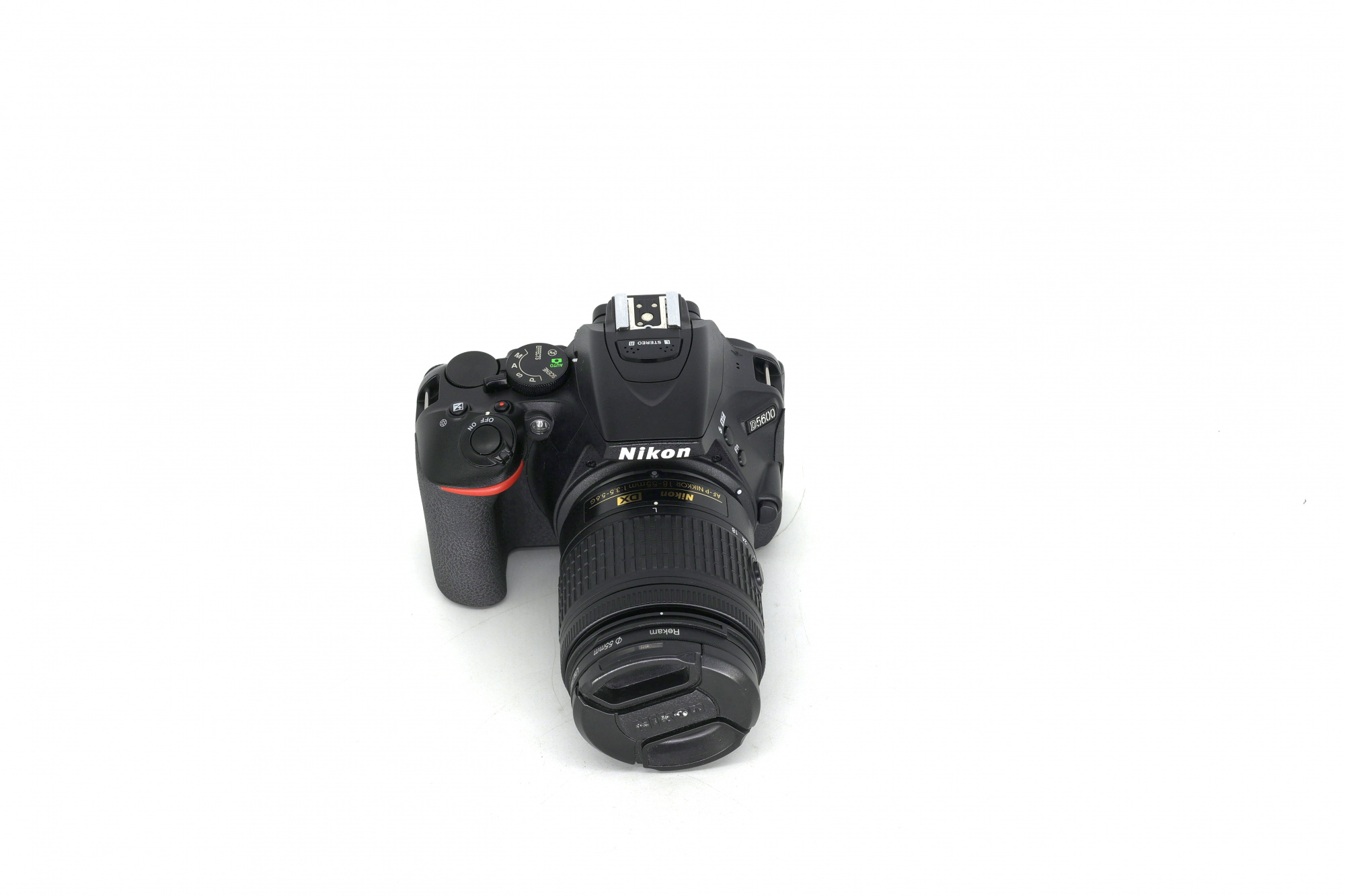 Зеркальный фотоаппарат Nikon D5600 Kit AF-P 18-55mm VR DX (состояние 5) (б/у)