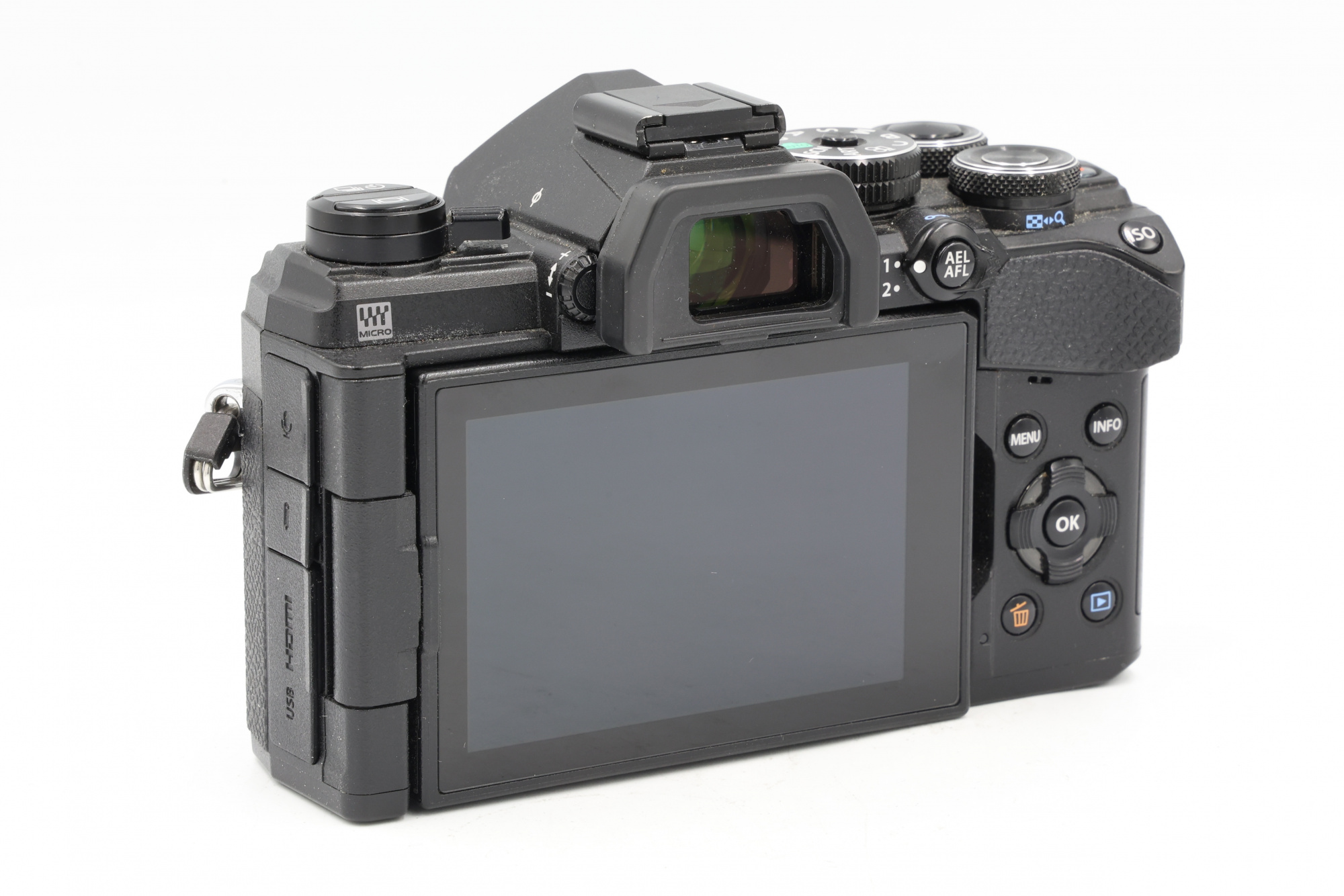 Беззеркальный фотоаппарат Olympus OM-D E-M5 Mark III, черный (состояние 5-) (б/у)