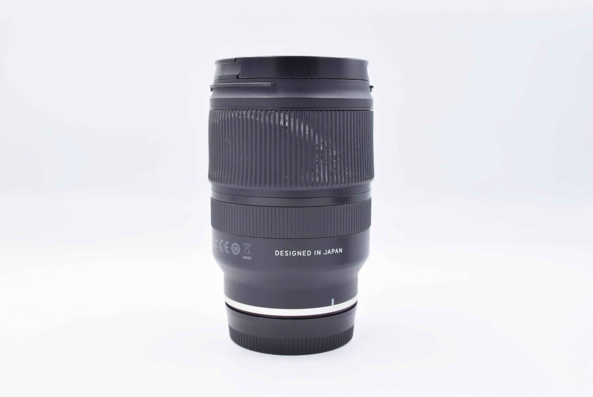 Объектив Tamron 17-28mm f/2.8 Di III RXD E-Mount (состояние 4) (б/у)
